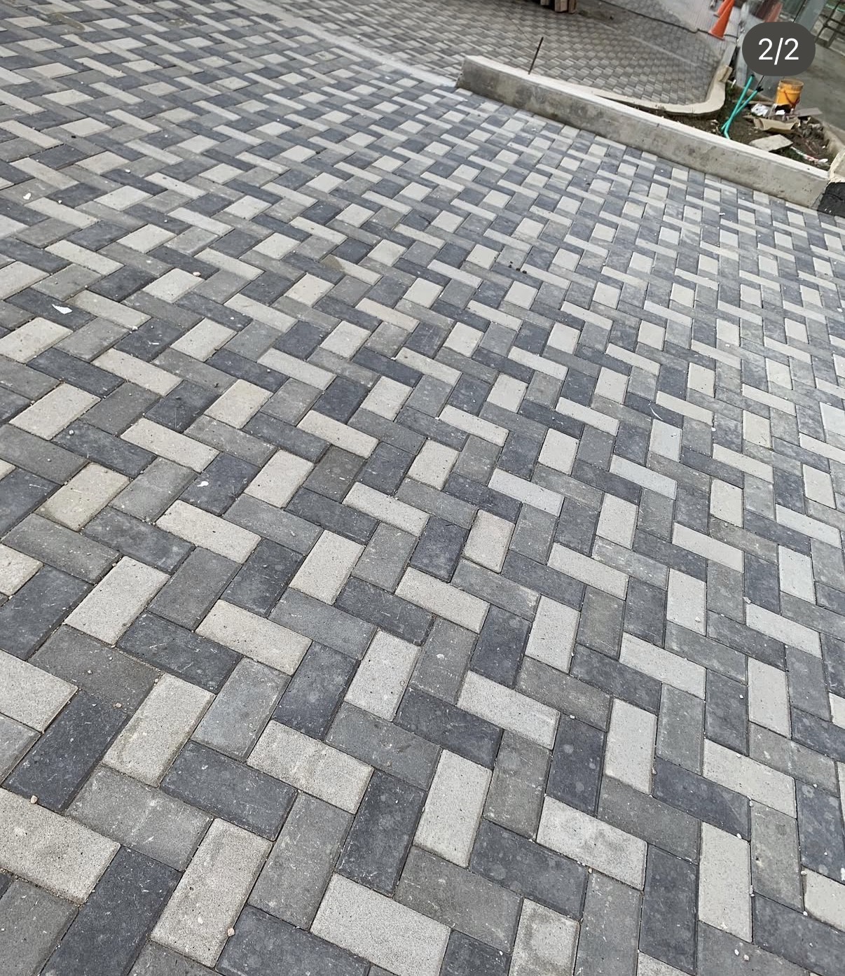 Adoquines bicolor espiga